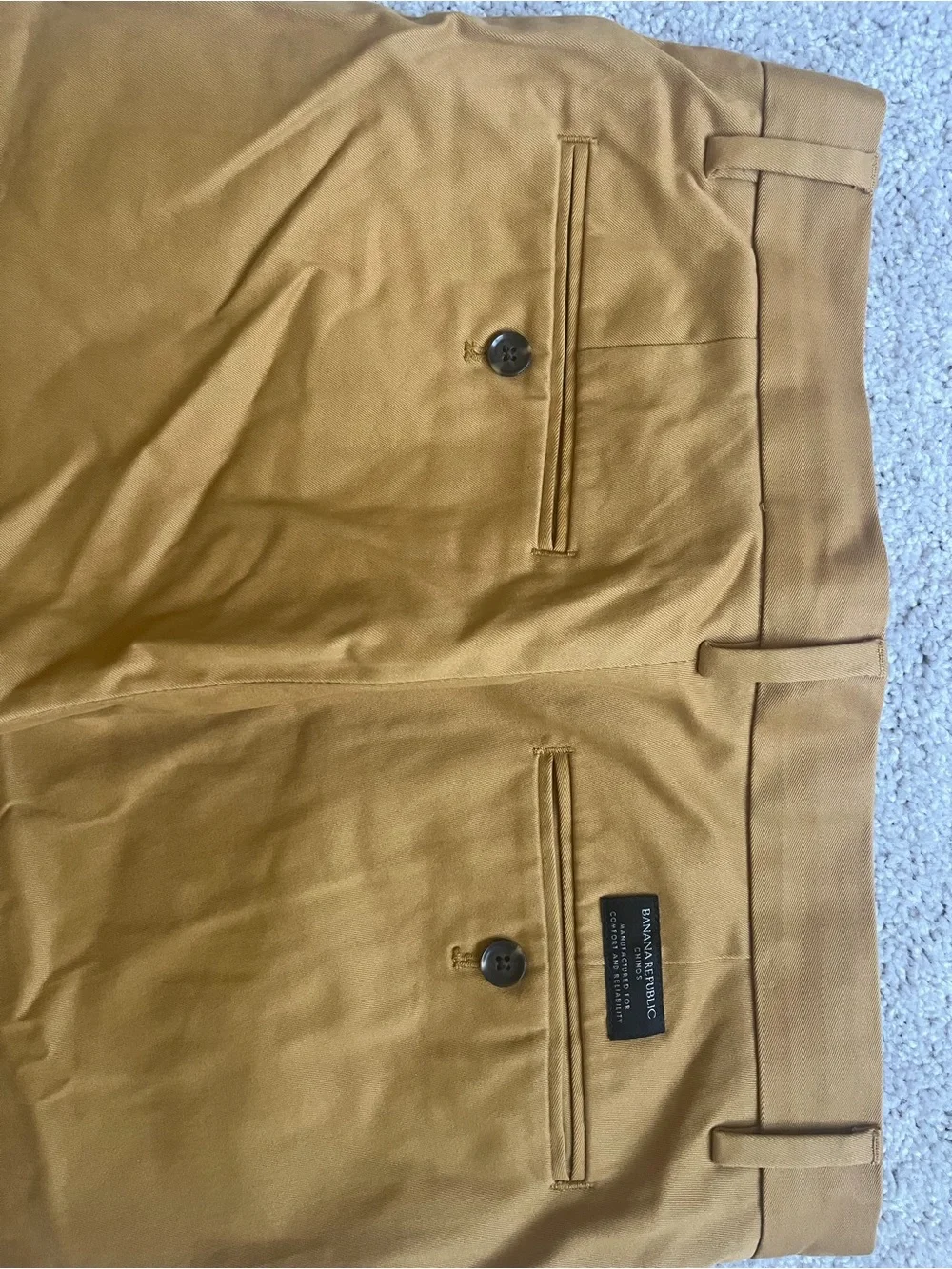Banana Republic Men's Mustard Mason Athletic Tapered Fit Chino Pants